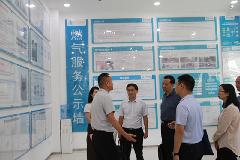 IMG_8817.jpg IMG_8817.jpg